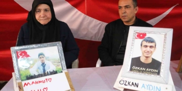 evlat-nobetindeki-ailelerden-kurtulmusun-diyarbakir-ziyaretine-destek-HNrNjAUi.jpg