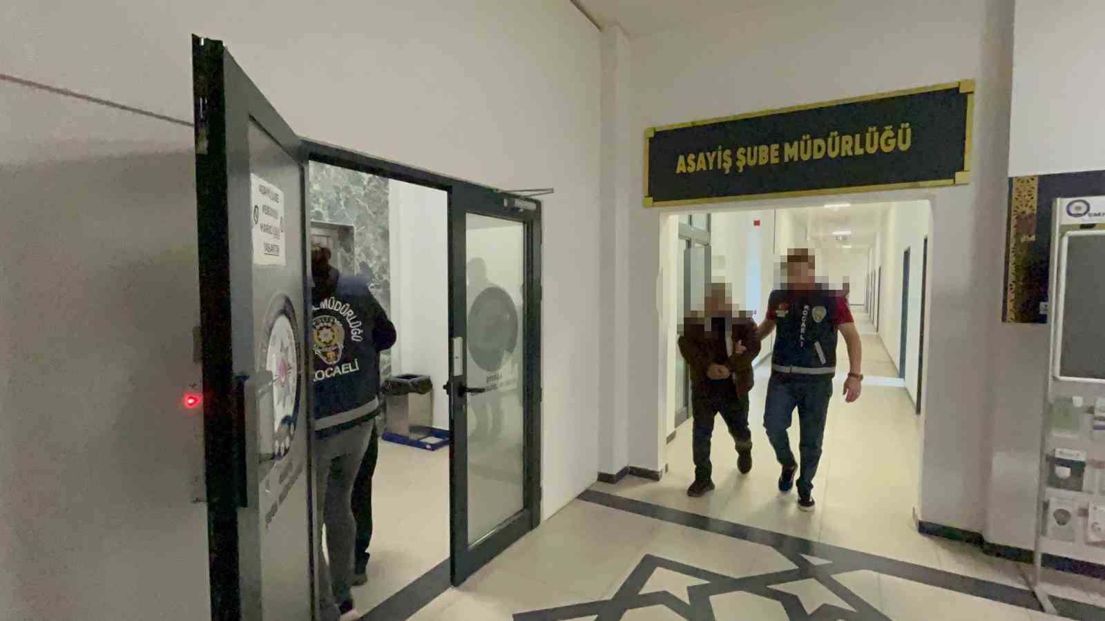 evlerden hirsizlik yapan supheli kiralik aracla kacarken yakalandi 1 i7KAwJaq