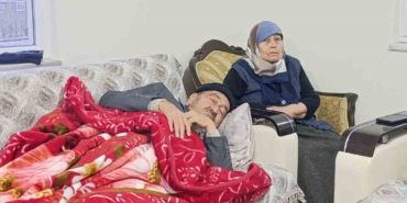 evlerini-devrettikleri-ogullari-kazada-olunce-gelin-evi-satti-yasli-cift-ortada-kaldi-iddiasi-5CHjkHda.jpg