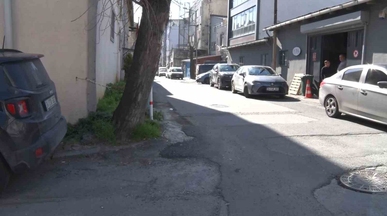 eyupsultanda belediyeye hiz kesici kasis tepkisi 0 m9RRbnL8
