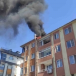 eyupsultanda-firinin-havalandirma-borusunda-cikan-yangin-catiya-sicradi-lirKOdLB.jpg