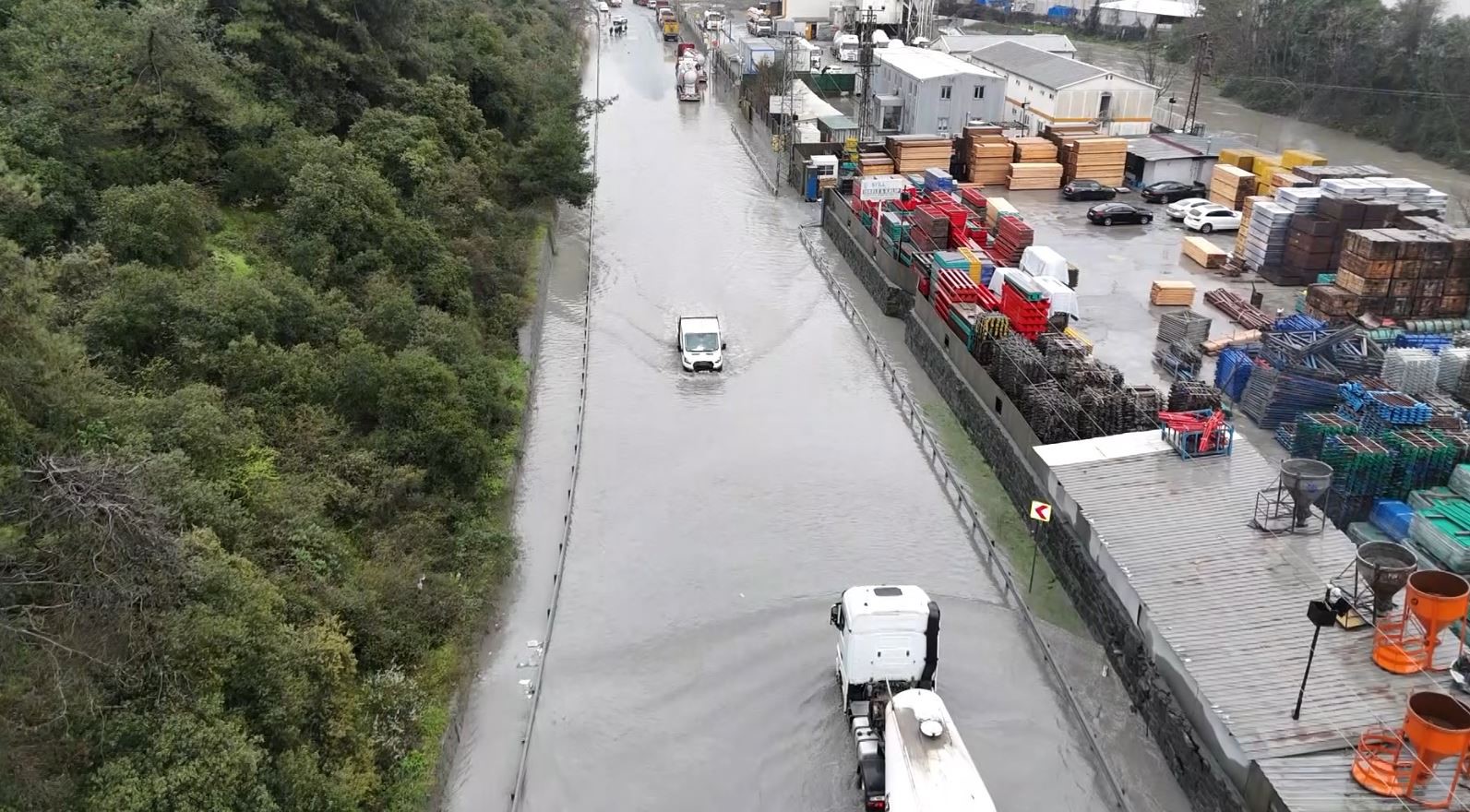 eyupsultanda gole donen yol havadan goruntulendi 0 s2k4zSJ5