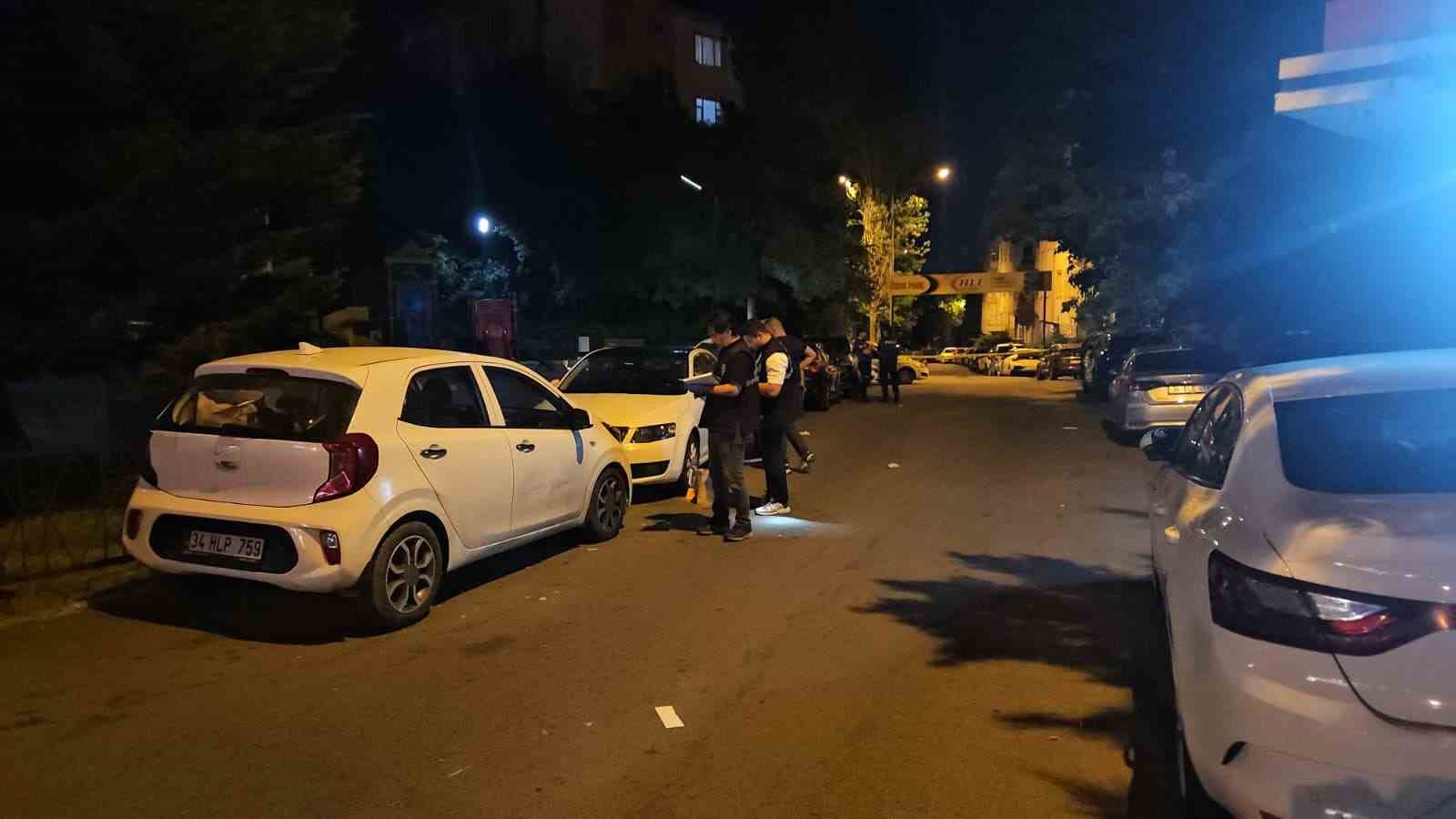 Eyüpsultan’da parkta silahlı saldırı: 3’ü ağır 5 yaralı 4 eyupsultanda parkta silahli saldiri 3u agir 5 yarali 0 mFfqT4ch