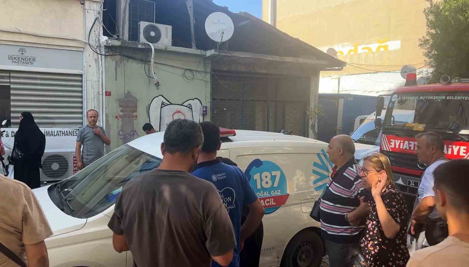 Eyüpsultan’da pastanede doğal gaz kaçağı: 5 işçi hastaneye kaldırıldı 5 eyupsultanda pastanede dogal gaz kacagi 5 isci hastaneye kaldirildi 1 d6spSkJI