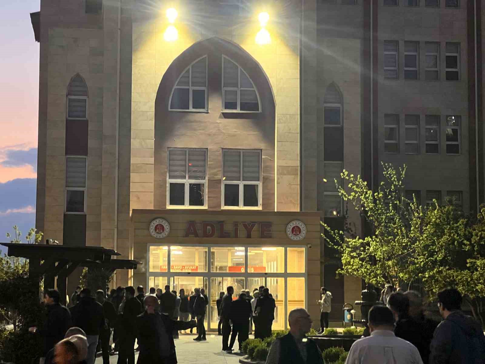 Ezgi Apartmanı davasına devam edildi 8 ezgi apartmani davasina devam edildi 4 ieWKlAVU