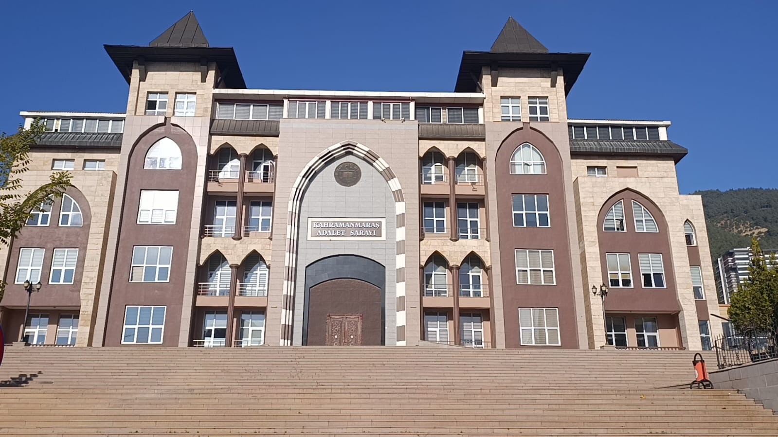 ezgi apartmani davasinda bilirkisi raporlari tartismasi suruyor 1 ASUgZFPO