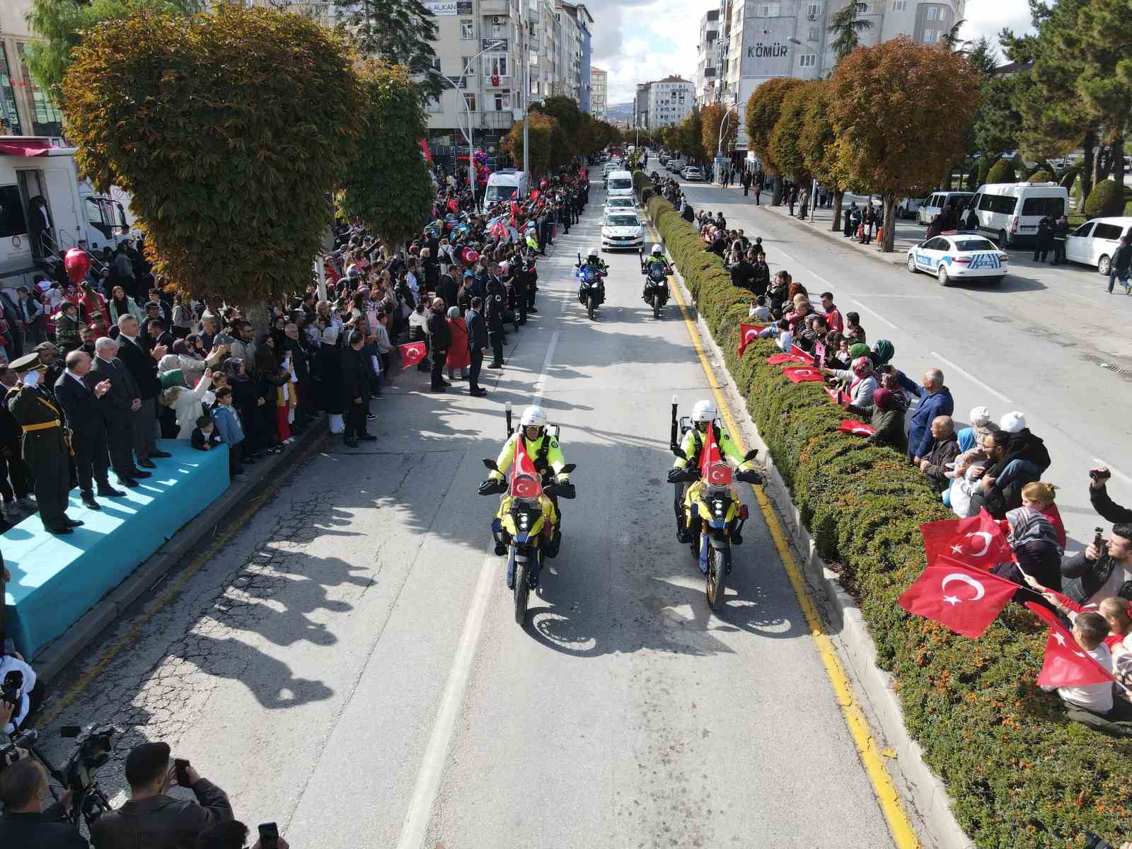 f 16lar corumda nefes kesti 2 CSbmsV27
