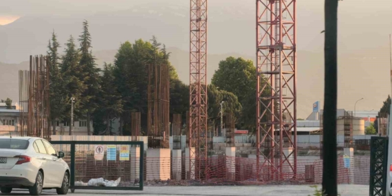 fabrika-insaatinda-is-kazasi-1-yarali-sEpfuFyJ.jpg