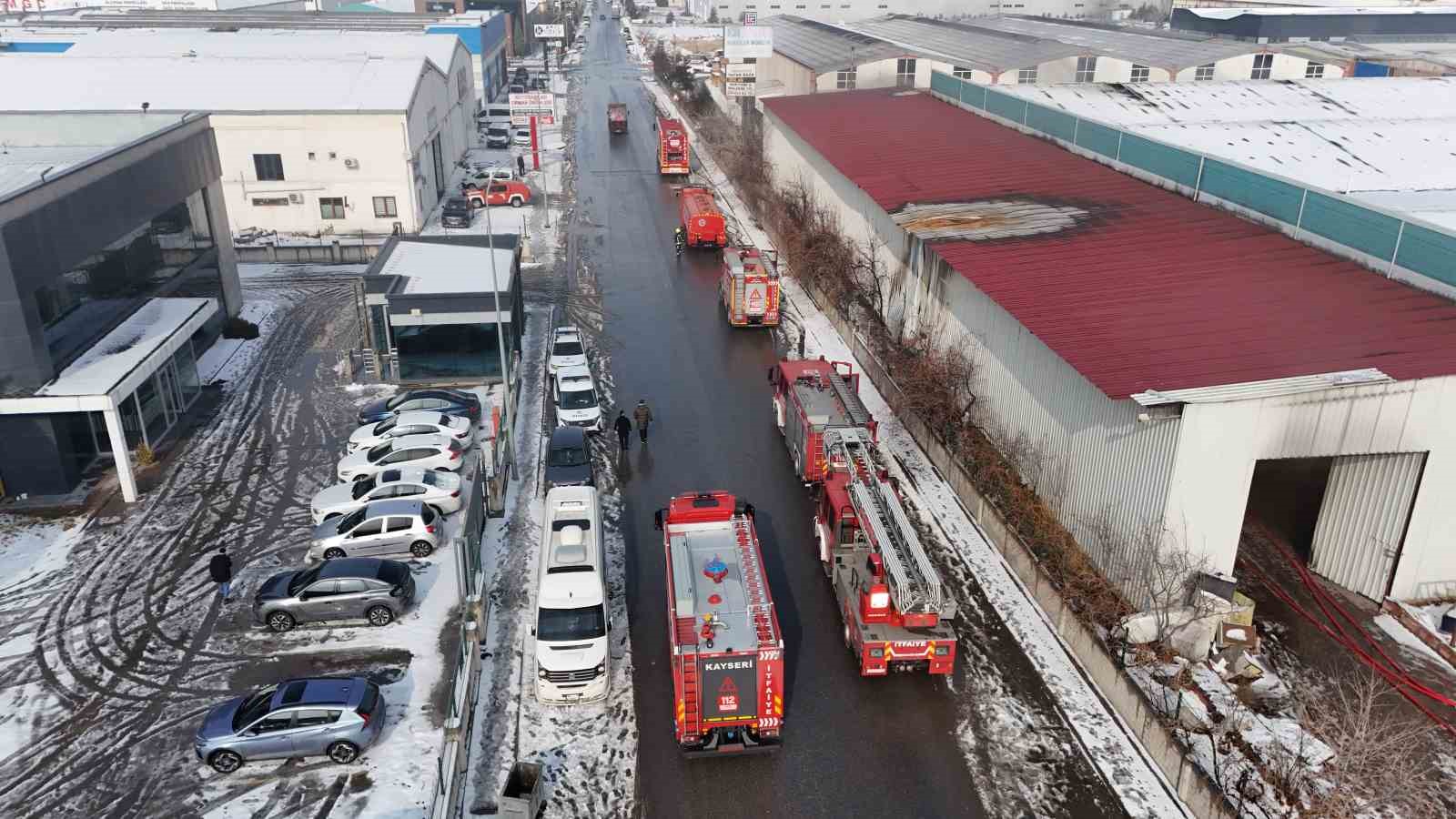 fabrika yangini havadan goruntulendi 1