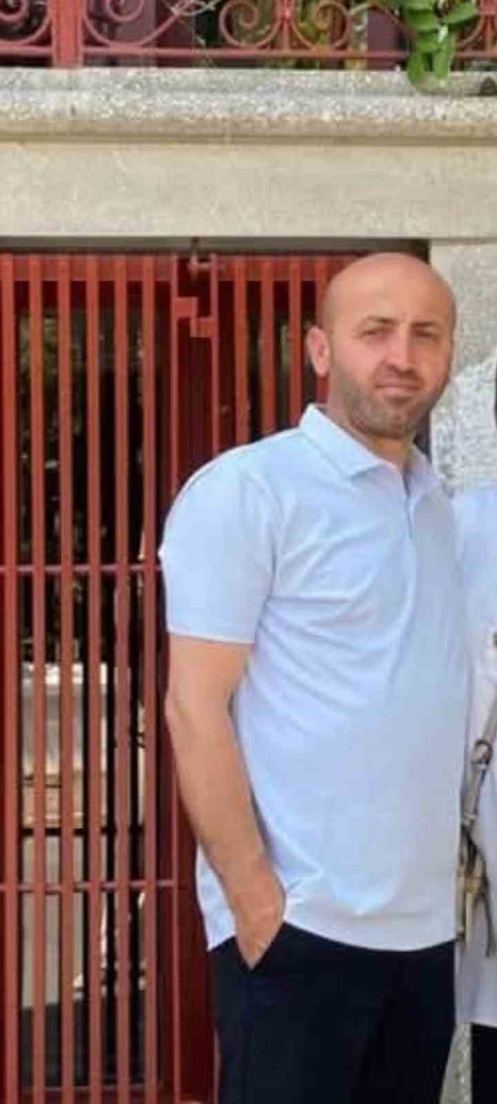 fabrika yangininda agir yaralanmisti hastanede hayatini kaybeden yildiz son yolculuguna ugurlandi 3 9wO5jRUE