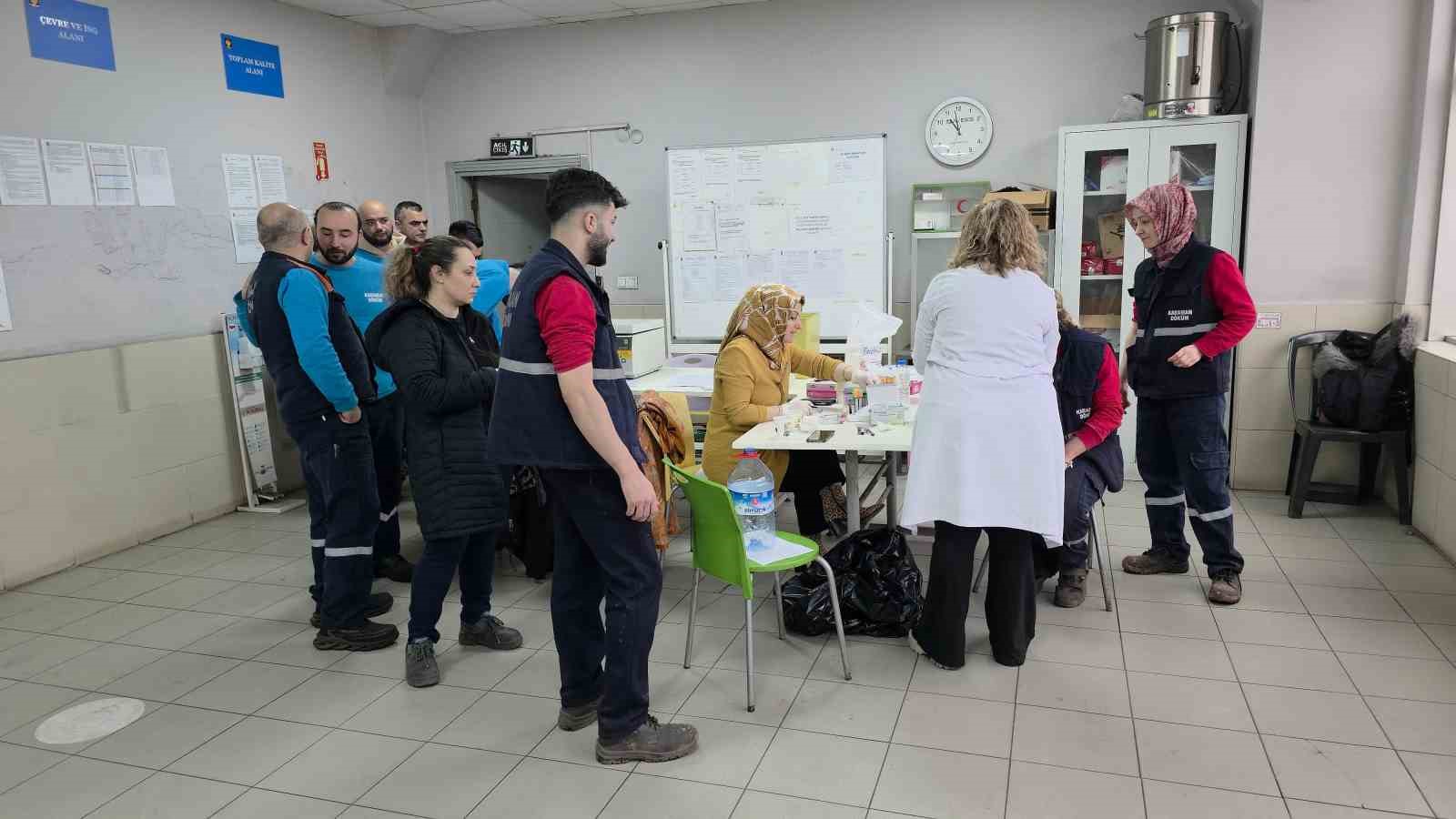 fabrikalar saglik merkezine donustu hastaneye gitmeye gerek kalmadi 6