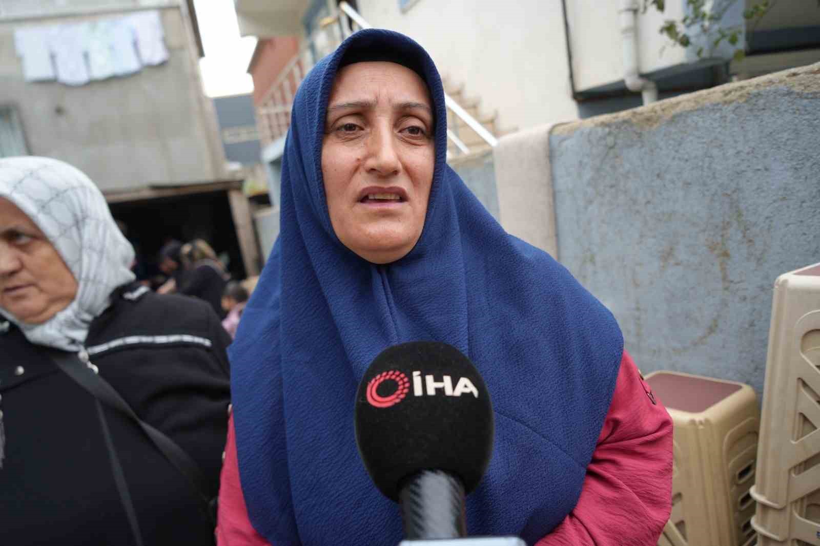 facia ani komsular ustumu sondursun diye kendimi disari attim 2 8Pccducu