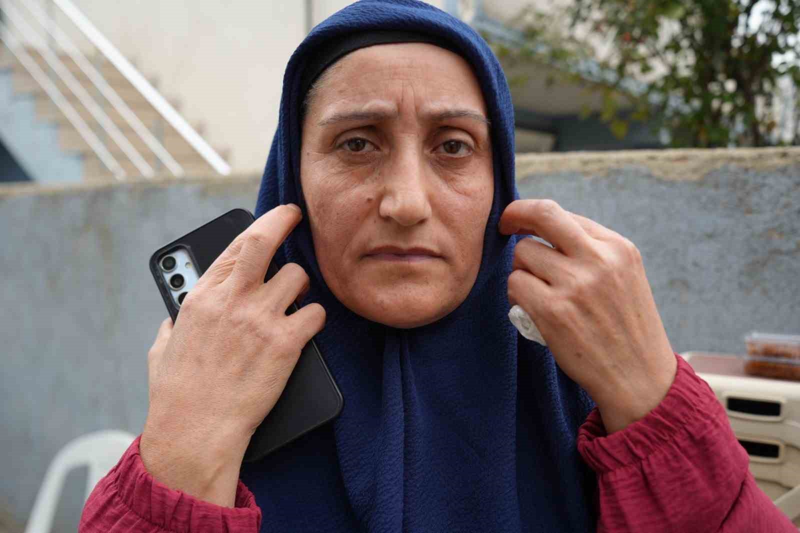 facia ani komsular ustumu sondursun diye kendimi disari attim 4