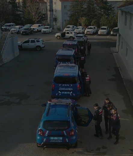 faili mechul hirsizlik olayi aydinlatildi 7 supheliden 3u tutuklandi 3 iaC2946w