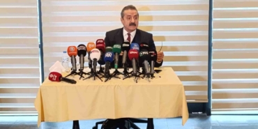 faruk-celik-bu-basari-sehrin-birlik-olmasiyla-geldi-zc3wBgJj.jpg
