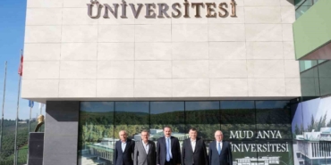 faruk-celik-mudanya-universitesinde-genclerle-bulustu-pi4wHlGG.jpg