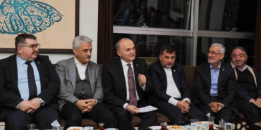 faruk-ozlu-savunma-sanayiinin-dunu-ve-bugununu-anlatti-imNXjD6r.jpg