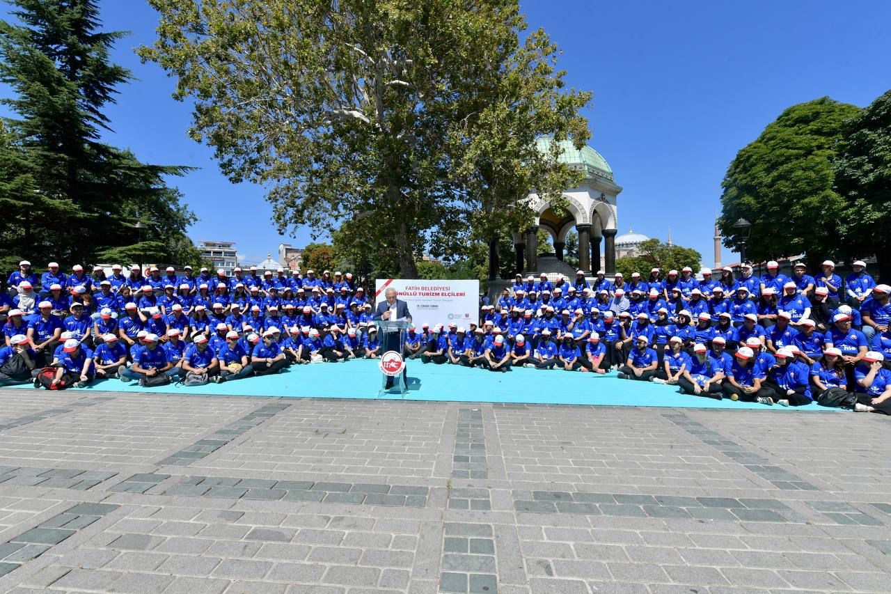 fatih belediyesinden genclere kultur koprusu gonullu turizm elcileri basvurulari basladi 3 hEyqbF2A