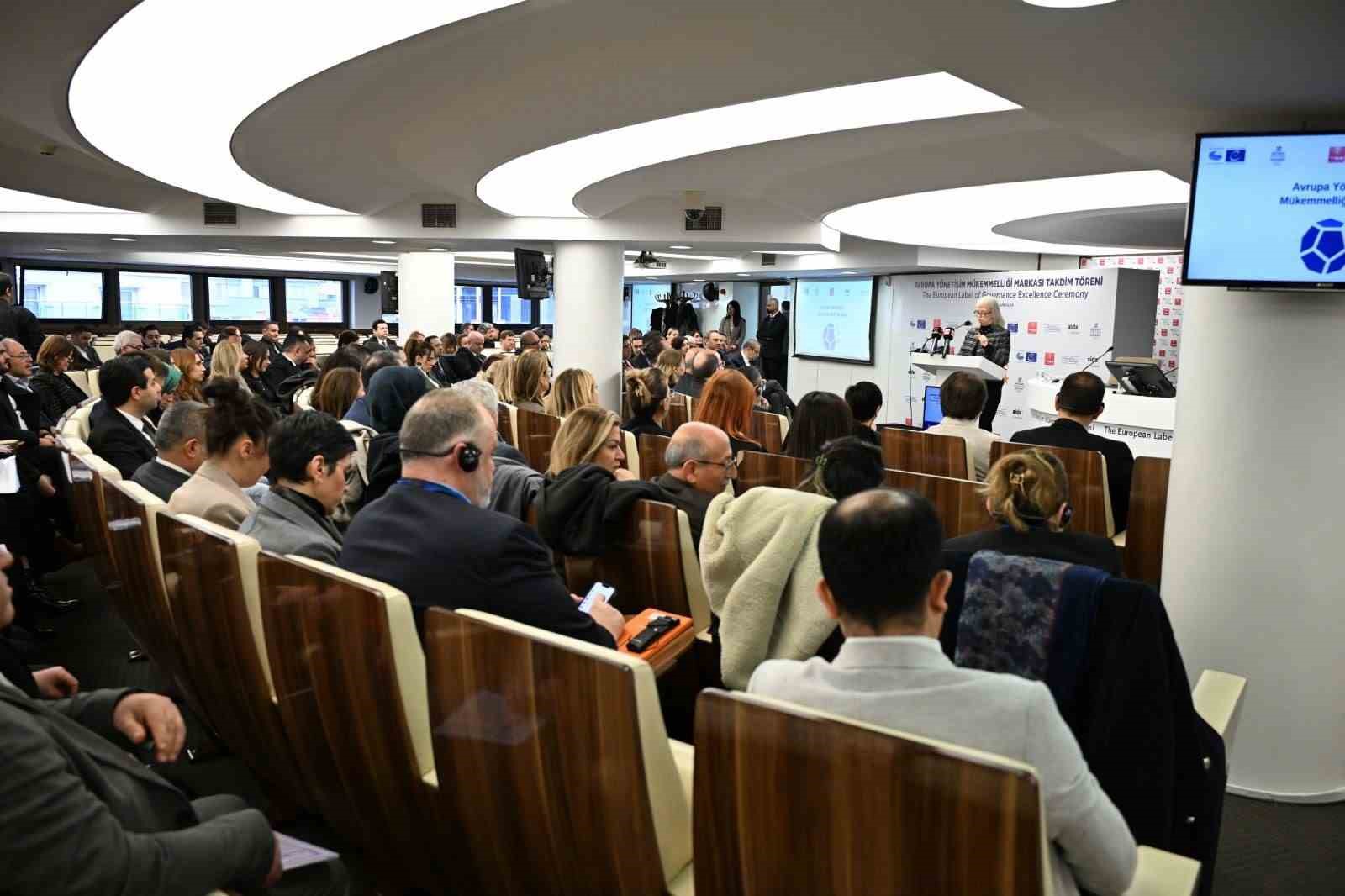 fatih belediyesinin yerel yonetisim basarisi uluslararasi alanda tescillendi 3 CZePwI3u