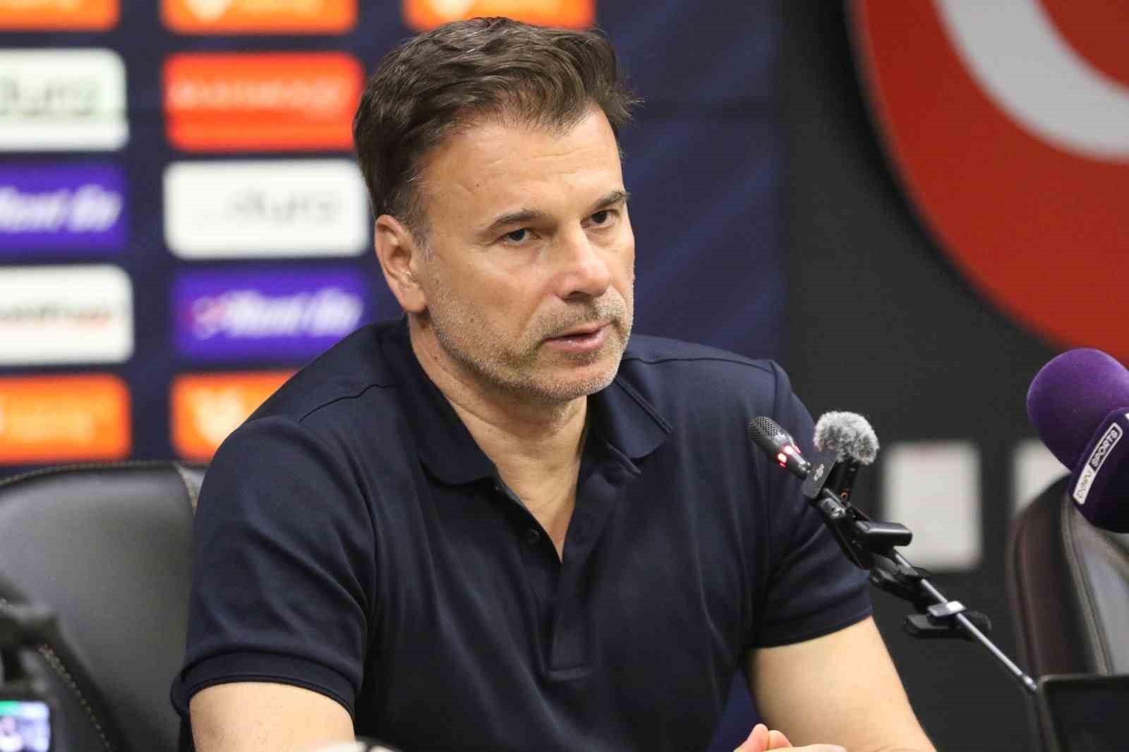fatih karagumruk teknik direktor stanojevic ile sozlesme yeniledi 0 3ARXhZT3