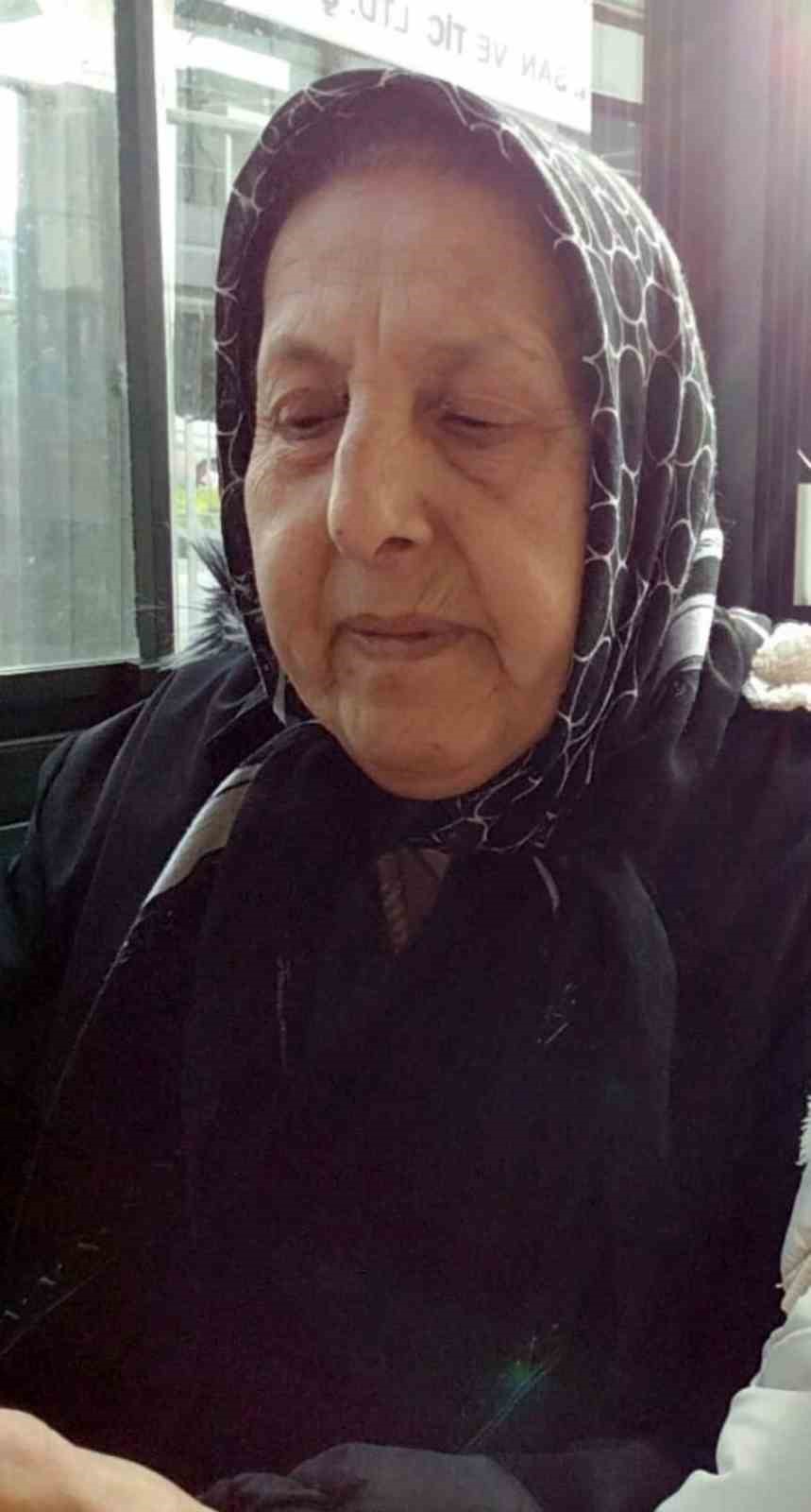 fatihte coken binada hayatini kaybeden yasli kadinin cenazesi adli tip kurumundan alindi 2 Y7IlWtkw