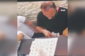 Siirt’te hafif ticari araçta çıkan yangın bitişikteki eve sıçradı 1 thumbnail