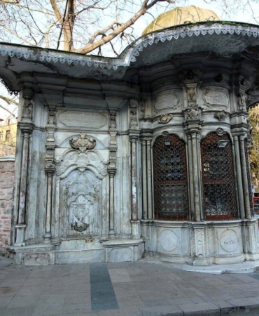 fatihte-tarihi-sebiller-yeniden-hayat-buluyor-vDHAYsRR.jpg