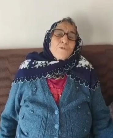fatma-ninenin-50-yildir-gormeyen-sag-gozu-ameliyat-ile-gormeye-basladi-T4aXR5OQ.jpg