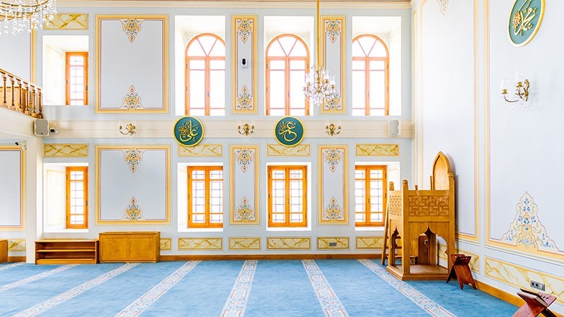 fatma sultan camii bir asir sonra ibadete acildi 1 secrirA5