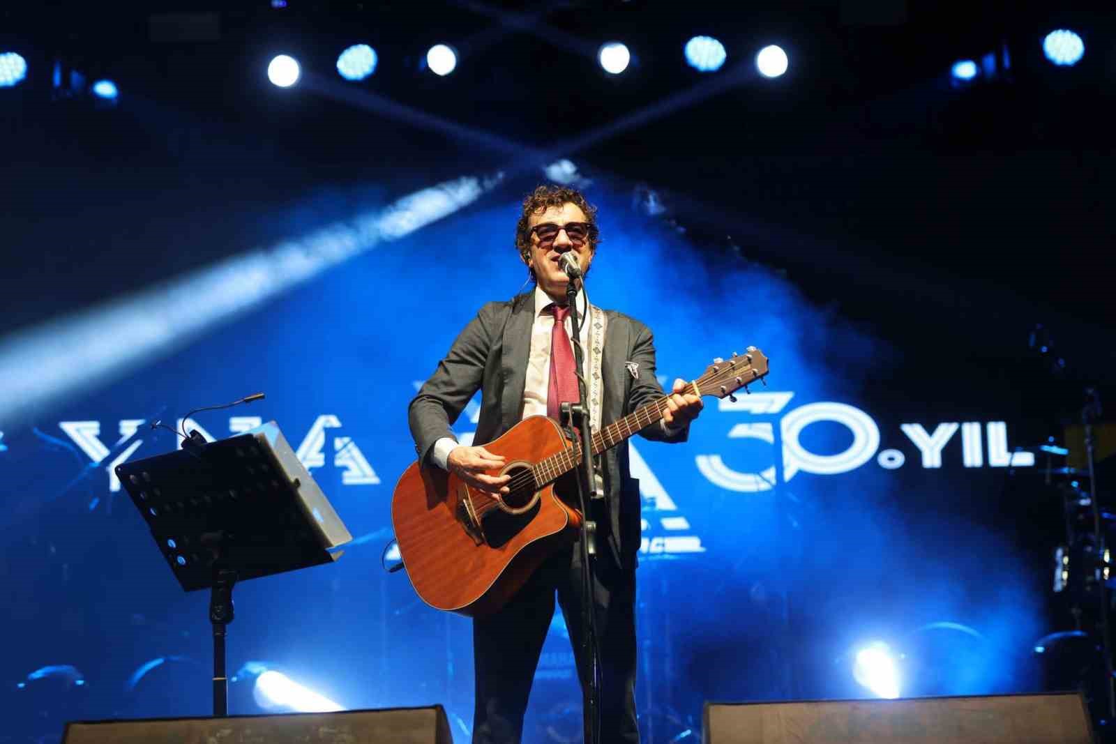 Fatsa’da 8 gün süren 13. Çınar Festivali tamamlandı 7 fatsada 8 gun suren 13 cinar festivali tamamlandi 3 KvuyaNEd