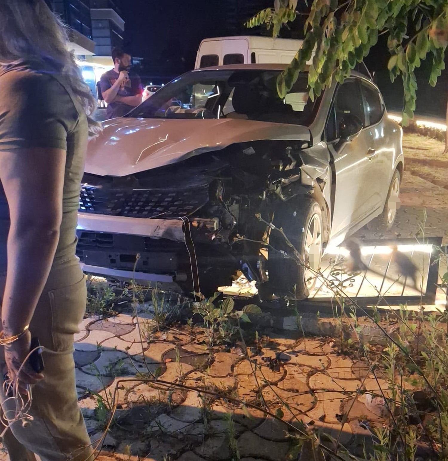 fatsada iki ayri trafik kazasi 3 yarali 0 SQFE6ITs