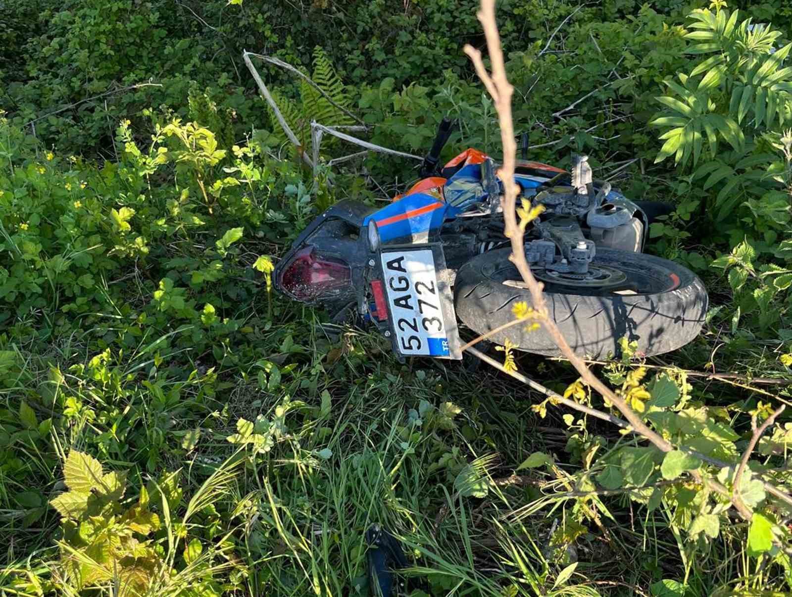 fatsada iki ayri trafik kazasi 3 yarali 1 T3jrFsD5
