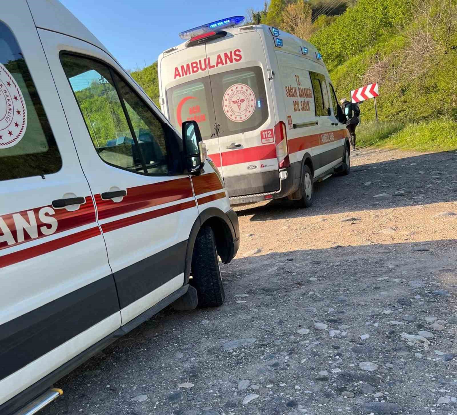 fatsada iki ayri trafik kazasi 3 yarali 2 8KeAmKF3