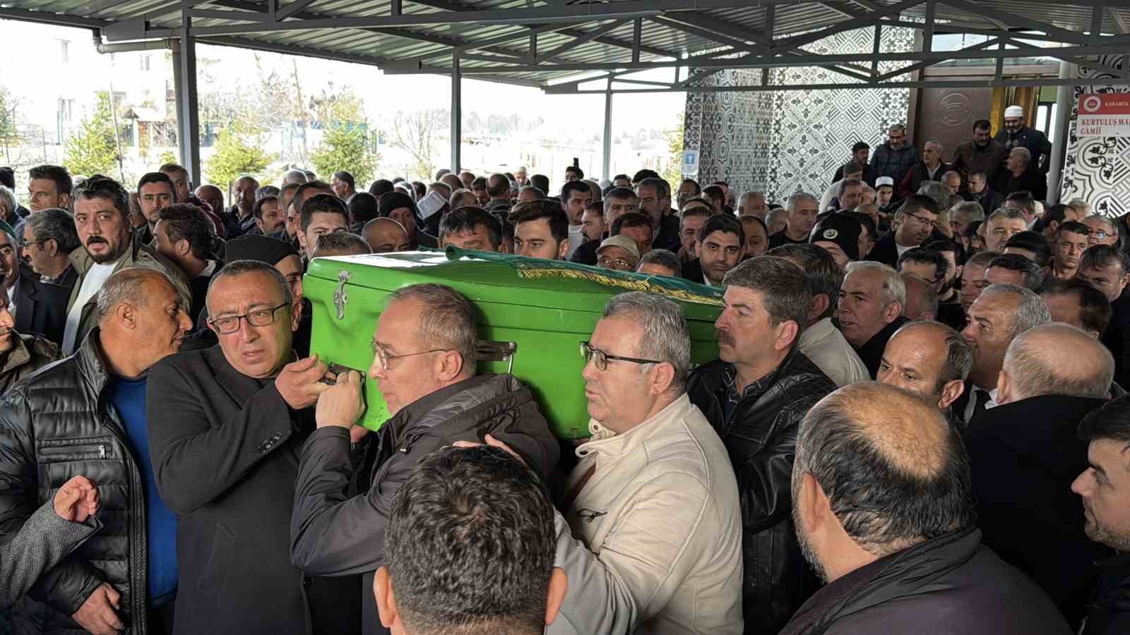 feci kazada hayatini kaybeden emekli ormanci topraga verildi 5 ycPzeO6S