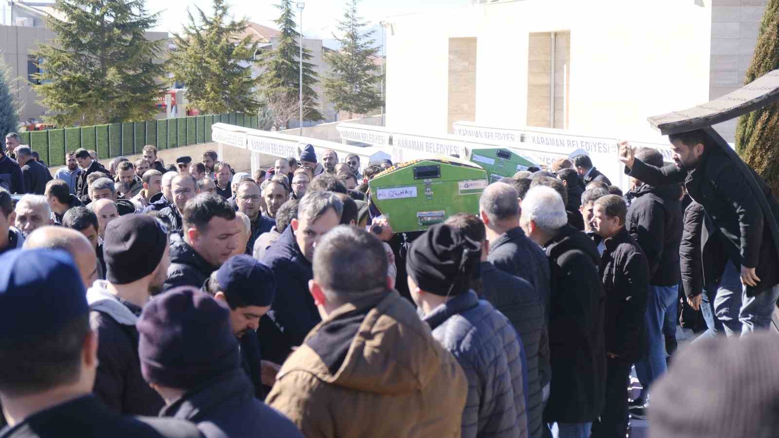 feci kazada olen kari koca yan yana topraga verildi 2 8DPGW1KT