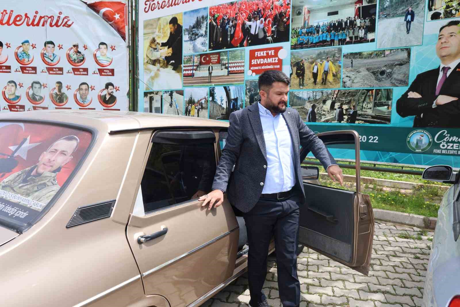 Fekeli gaziden Kaymakam Yılmaz’a, Ferdi Tayfur’un "Hatıran Yeter" şarkısıyla teşekkür 8 fekeli gaziden kaymakam yilmaza ferdi tayfurun hatiran yeter sarkisiyla tesekkur 4 tWfrZ7qW