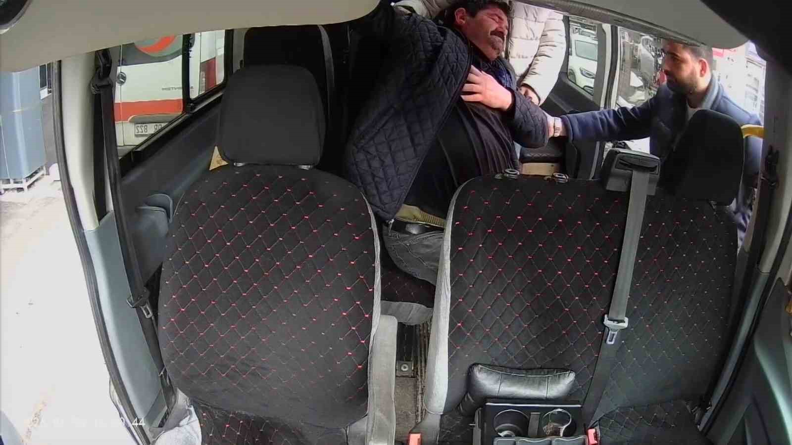 fenalasan yolcu icin direksiyonu hastaneye kirdi 2