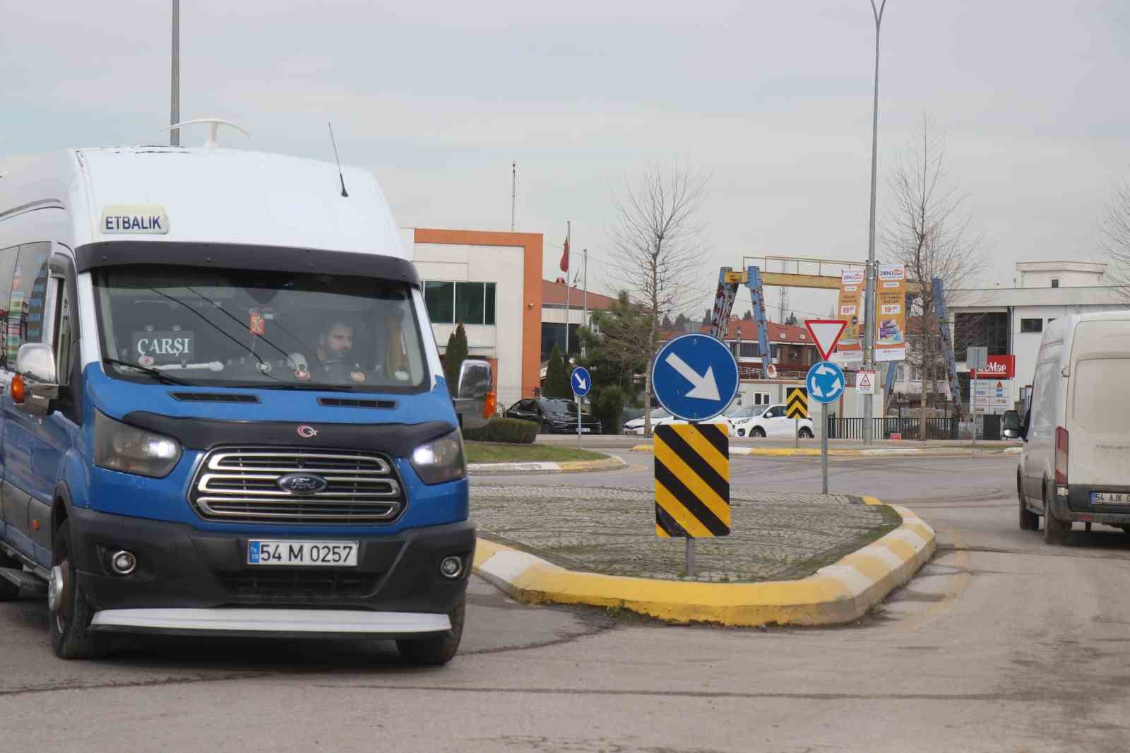 fenalasan yolcu icin direksiyonu hastaneye kirdi 5 MnikEcsF