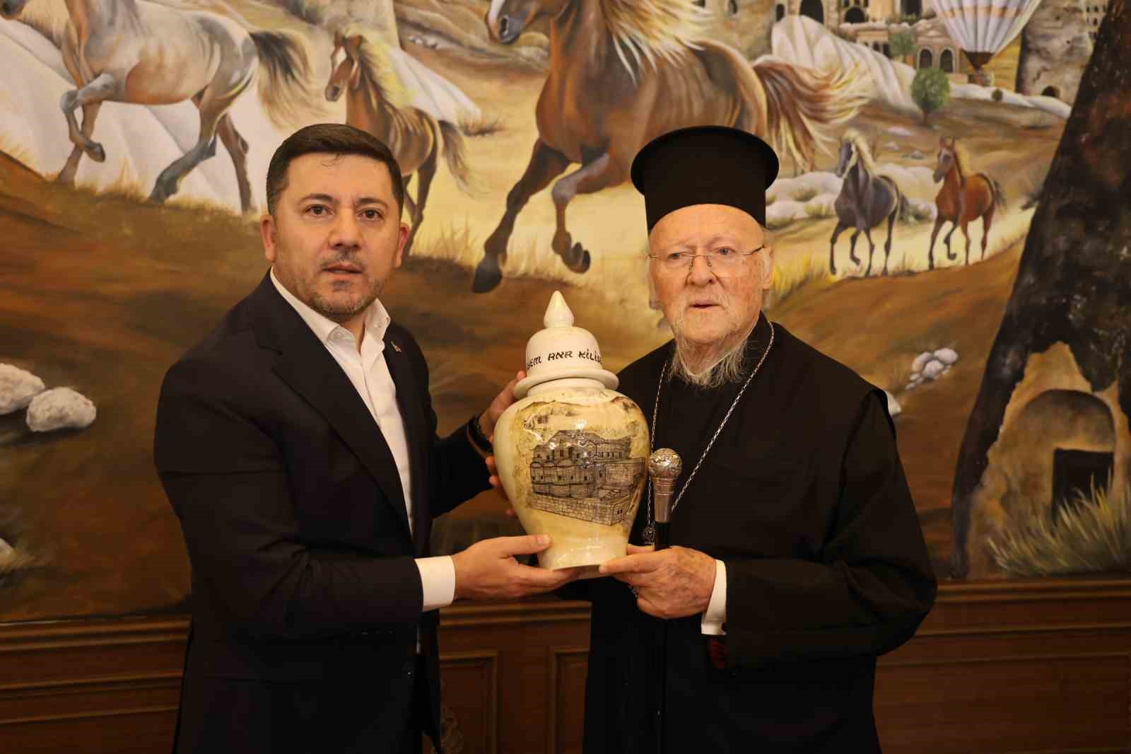fener rum patrigi bartholomeos nevsehirde temaslarda bulundu 12 Z19Su2Fc