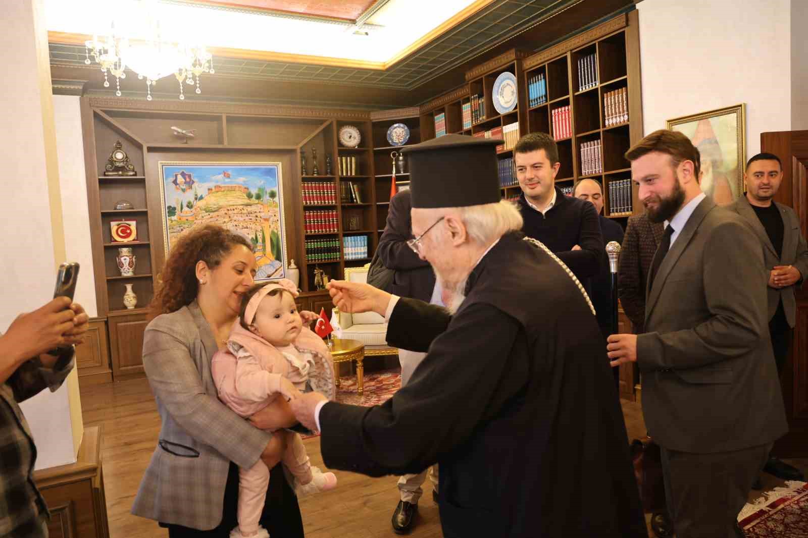 fener rum patrigi bartholomeos nevsehirde temaslarda bulundu 8 LsHqIBvu
