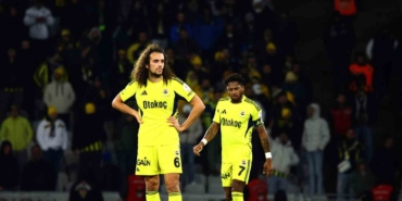 fenerbahce-17-hafta-sonra-gol-atamadi-QVDnfJcK.jpg