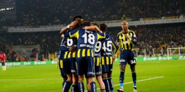 fenerbahce-3-kez-ilk-yarida-3-gol-atti-C73TZPVL.jpg