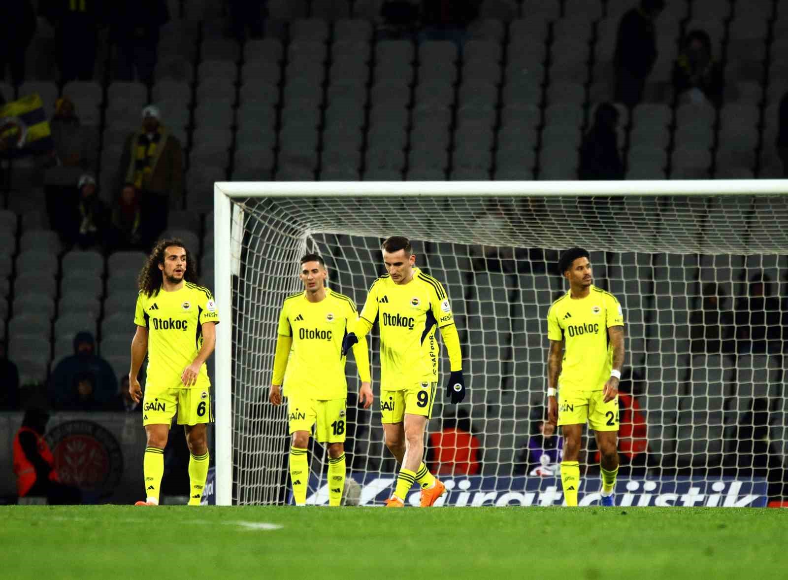 fenerbahce 67 yil sonra karagumruke maglup oldu 0 I5Wi8V4W
