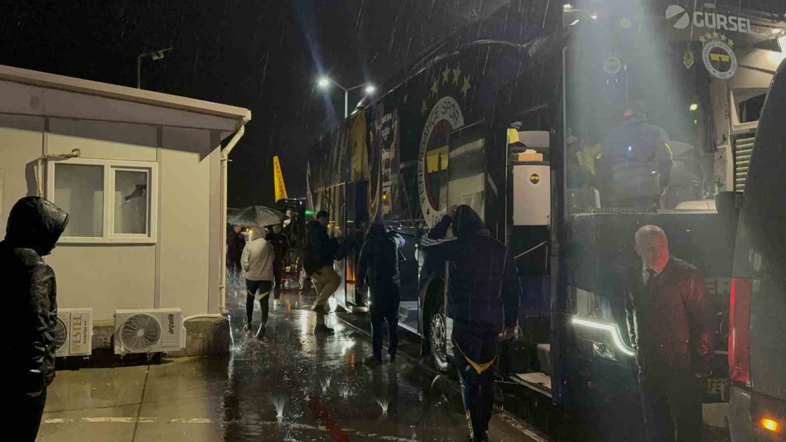fenerbahce alanyada 1 mjCHtlbr