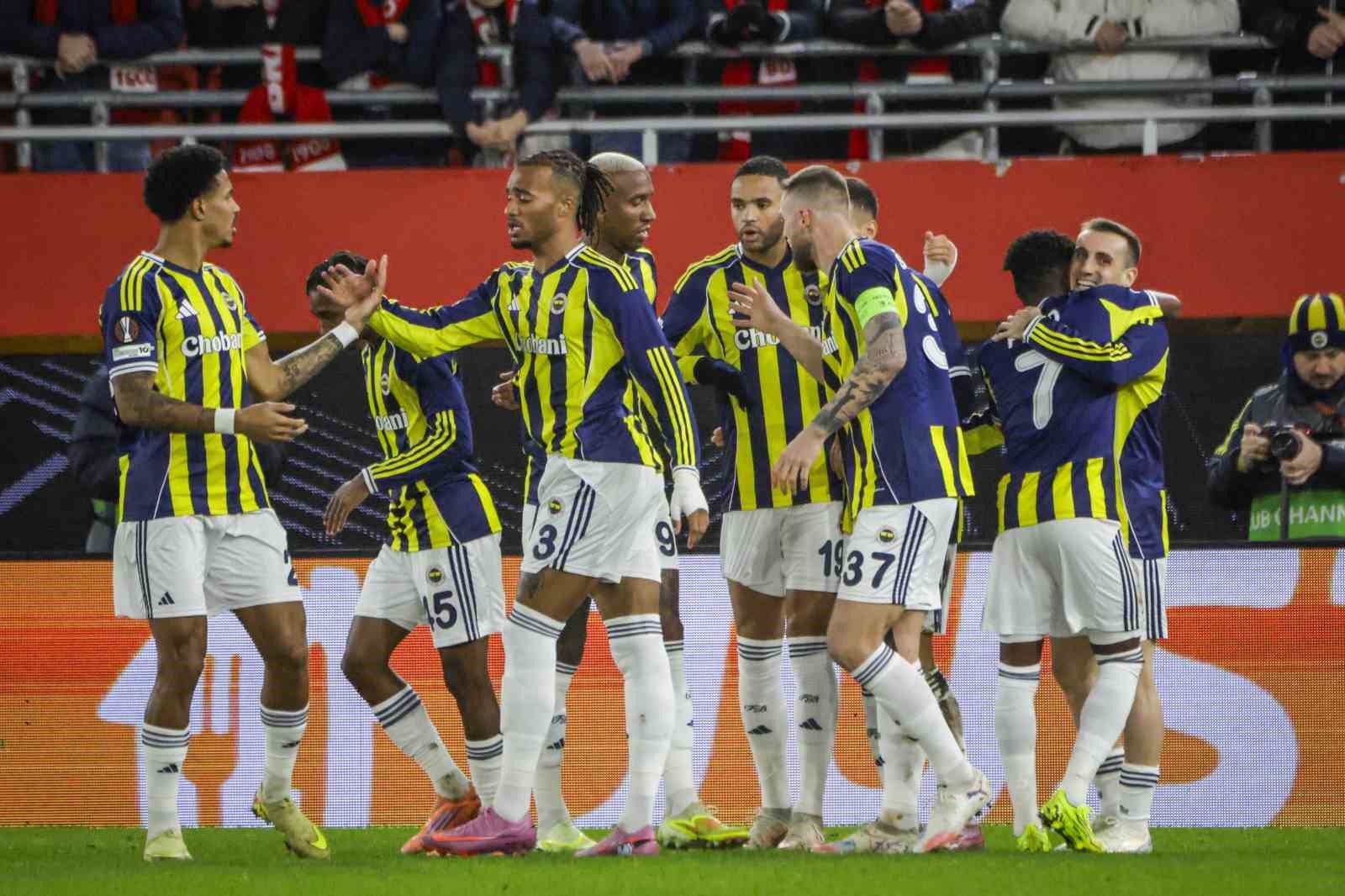 fenerbahce aston villayi konuk edecek 1 yOyalXXI