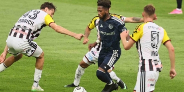 fenerbahce-avusturya-kampini-lask-linz-galibiyetiyle-tamamladi-Y1459QLJ.jpg