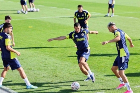 Sivasspor günü çift idmanla tamamladı 2 thumbnail