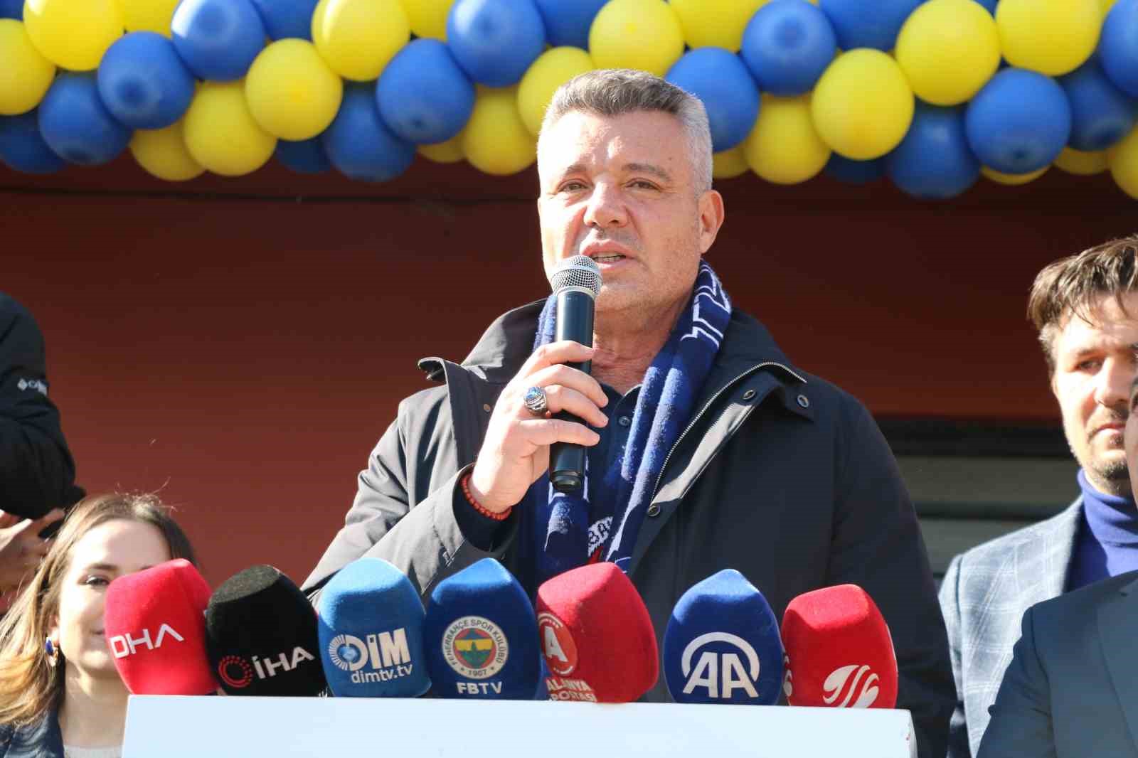 fenerbahce baskani saran alanyada kutuphane acilisina katildi 4 72g2IDLQ