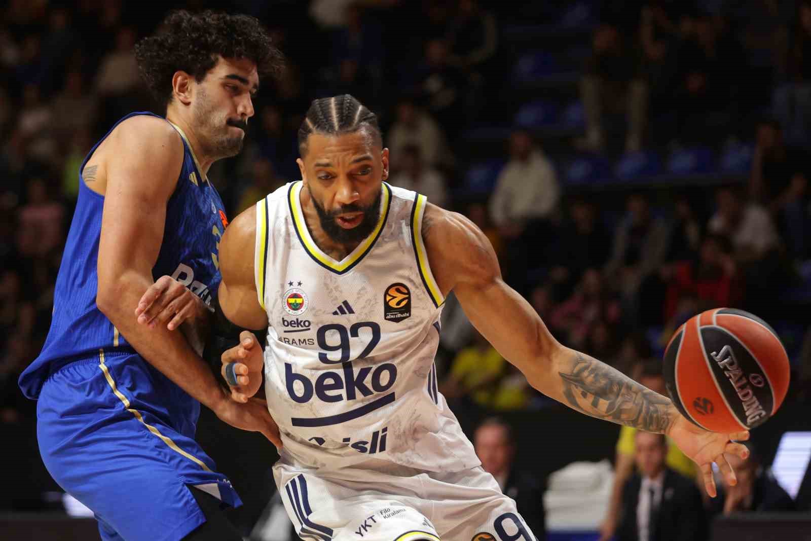 Fenerbahçe Beko, Khem Birch ile yollarını ayırdı 4 fenerbahce beko khem birch ile yollarini ayirdi 0 3yV3JySJ
