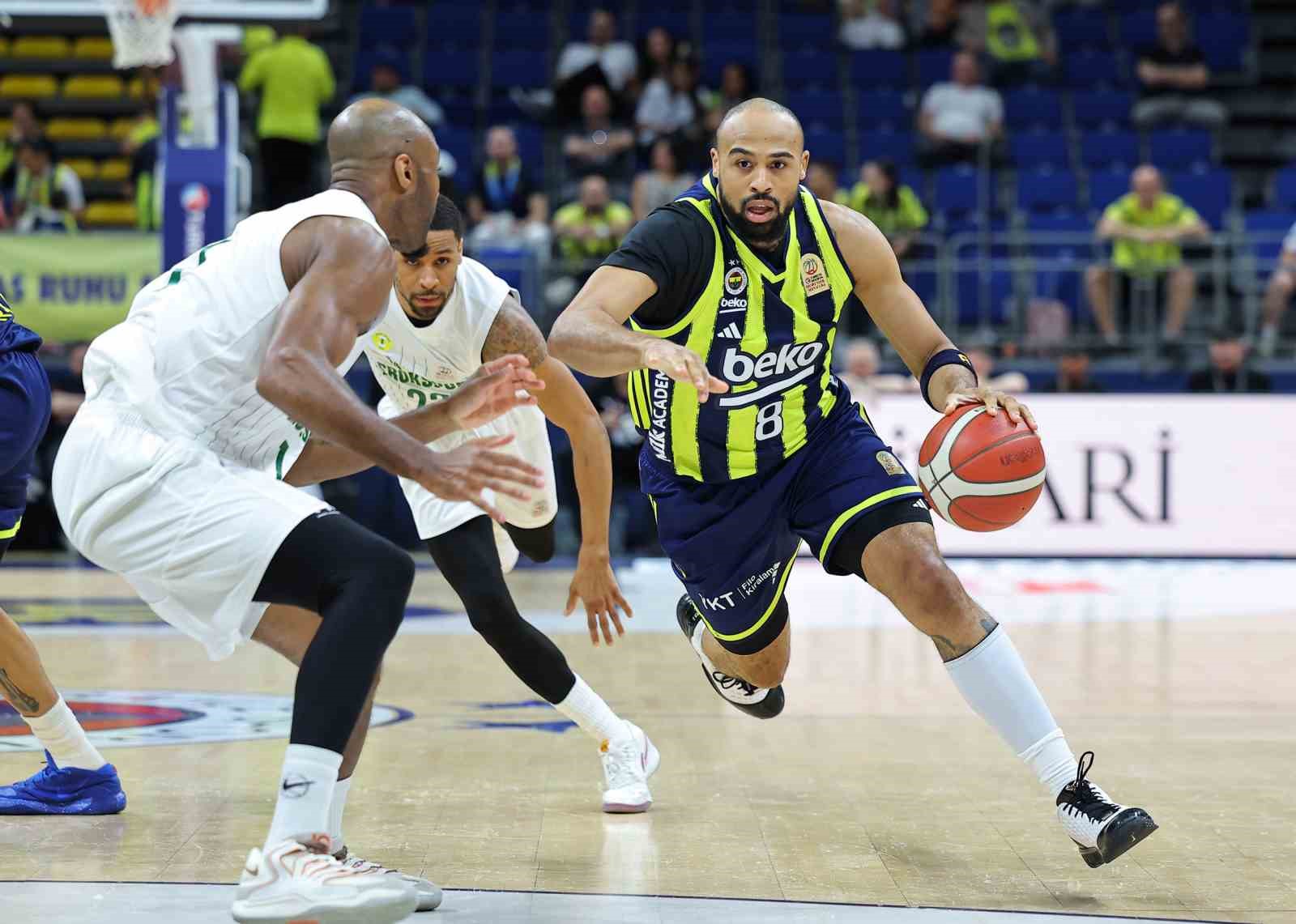 fenerbahce beko seride 1 0 one gecti 4 vi98b35R